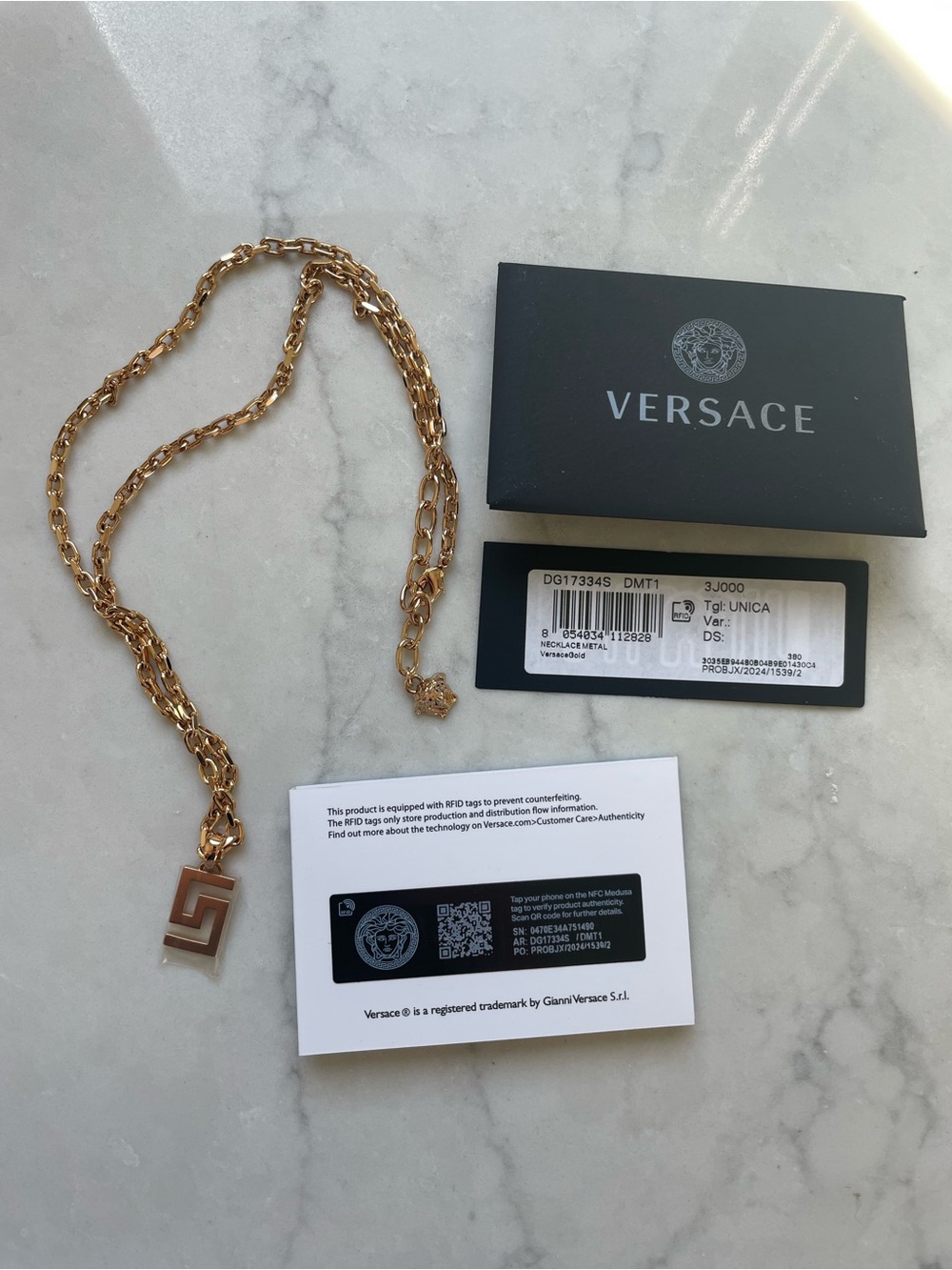 VERSACE 🇮🇹💛Made in Italy Greca Gold Pendant Necklace - Picture 6 of 9